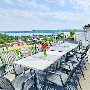 Seeblickapartment Fuer Bis Zu 12, Nuernberg & Schwabach In 30-35 Minuten Zu Erreichen, Sauna, Arbeitsplatz, Dachterrasse & Grill Apartment